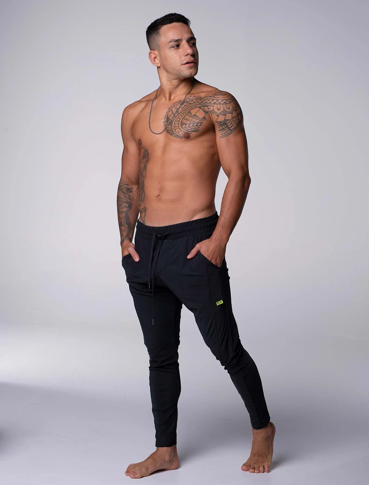 V2 Active Panelled Joggers - Black - Image 6