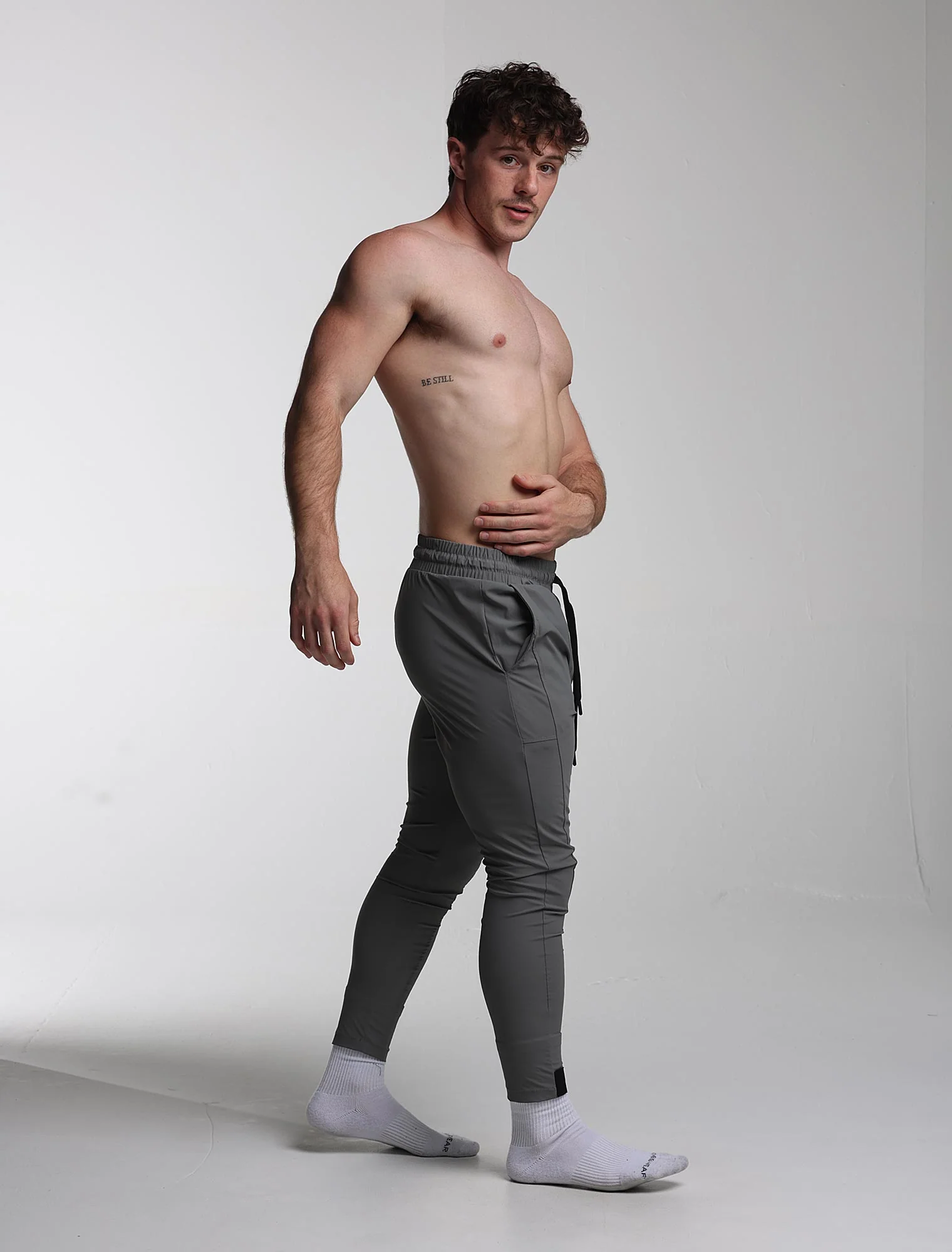 V2 Active Panelled Joggers - Slate Grey - Image 4