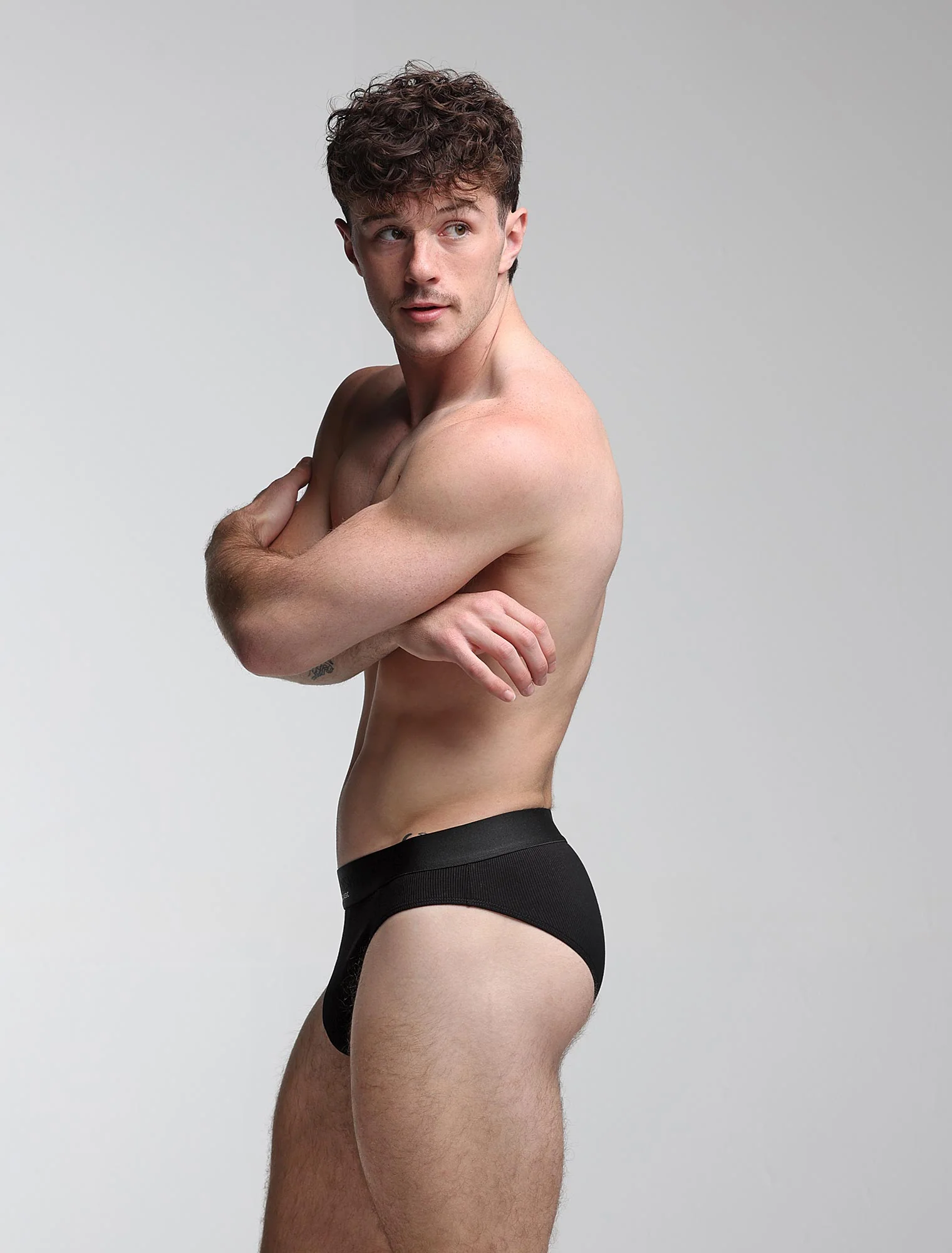 Mens Classic Ribbed Briefs - Black - Image 12